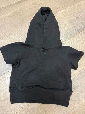 Little Bipsy Black Short Sleeve Pullover Hoodie